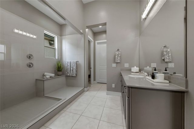 12335 Skyracer Drive, Las Vegas, NV 89138