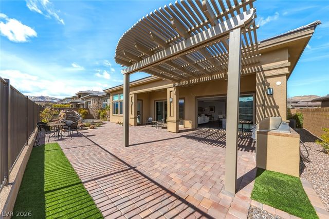 12335 Skyracer Drive, Las Vegas, NV 89138