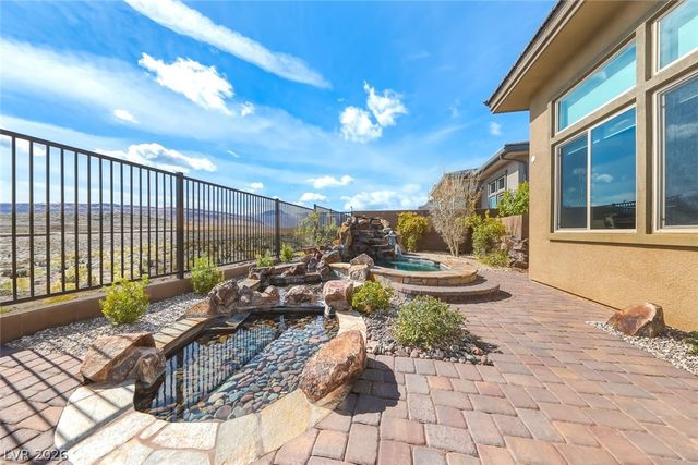 12335 Skyracer Drive, Las Vegas, NV 89138