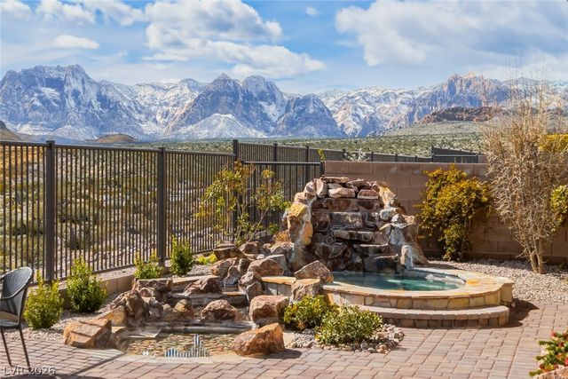 12335 Skyracer Drive, Las Vegas, NV 89138