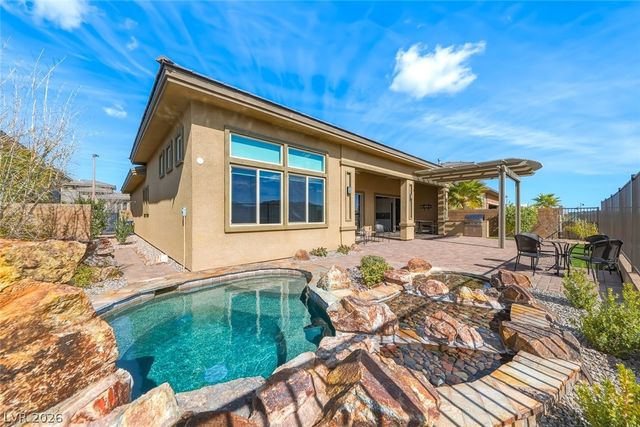 12335 Skyracer Drive, Las Vegas, NV 89138