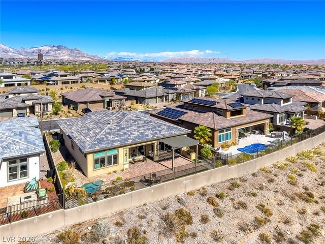 12335 Skyracer Drive, Las Vegas, NV 89138