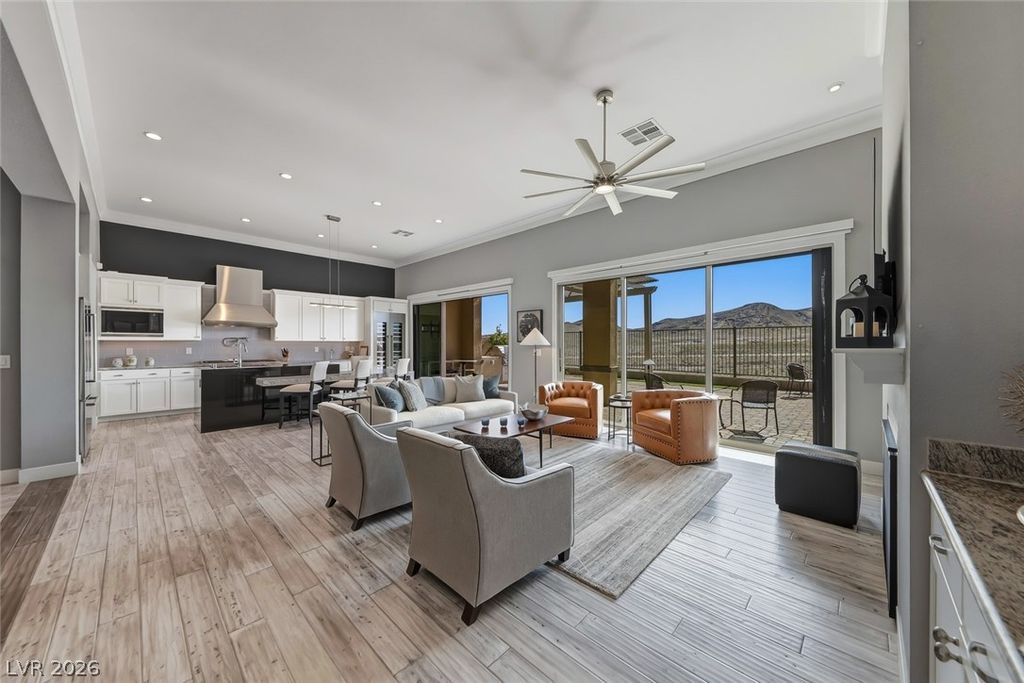 12335 Skyracer Drive, Las Vegas, NV 89138