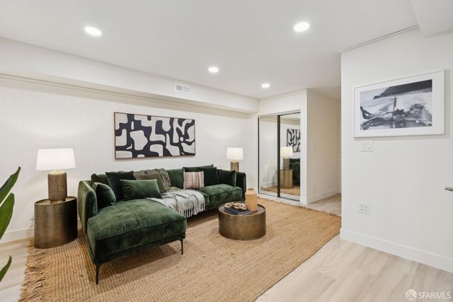 468 Wyandotte Avenue, Daly City, CA 94014