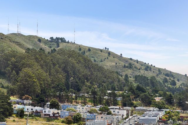 468 Wyandotte Avenue, Daly City, CA 94014