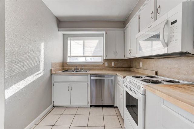 1622 E Claudia Street, Norman, OK 73071