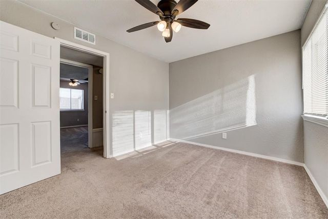 1622 E Claudia Street, Norman, OK 73071