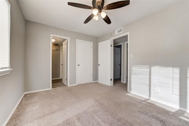 1622 E Claudia Street, Norman, OK 73071