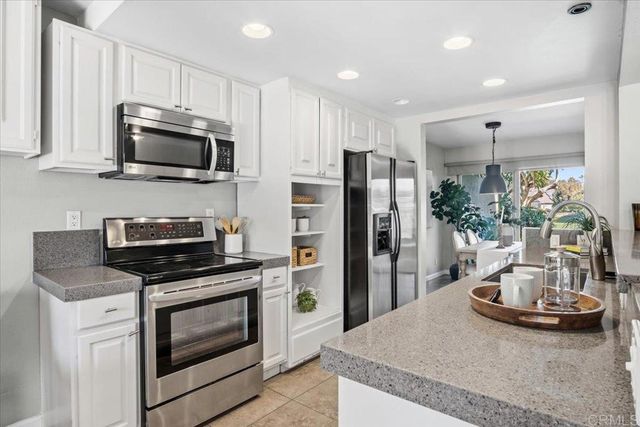 213 Via Osuna, Rancho Santa Fe, CA 92091