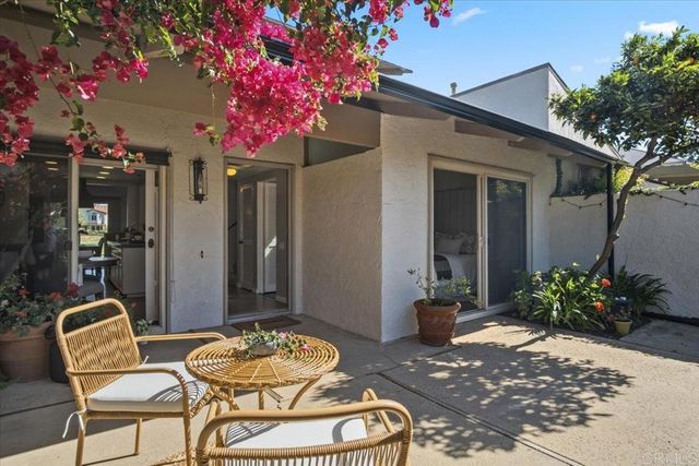 213 Via Osuna, Rancho Santa Fe, CA 92091