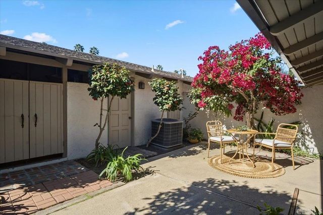 213 Via Osuna, Rancho Santa Fe, CA 92091