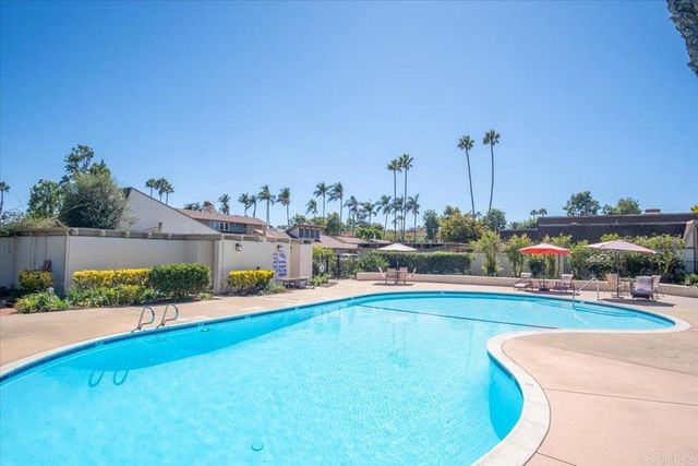 213 Via Osuna, Rancho Santa Fe, CA 92091