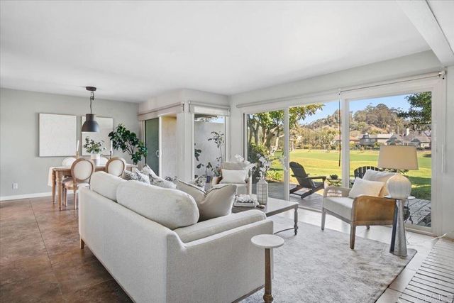 213 Via Osuna, Rancho Santa Fe, CA 92091