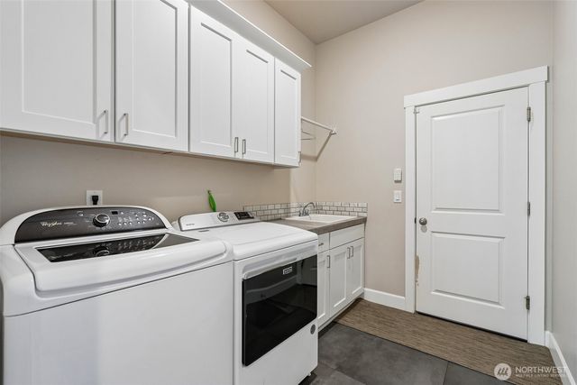 2017 NW 40th Avenue, Camas, WA 98607