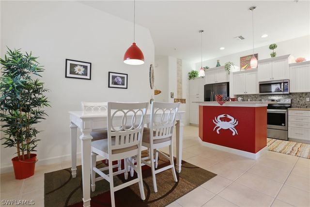 8601 Piazza Del Lago CIR 203, Estero, FL 33928