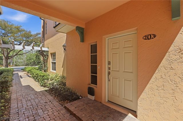 8601 Piazza Del Lago CIR 203, Estero, FL 33928