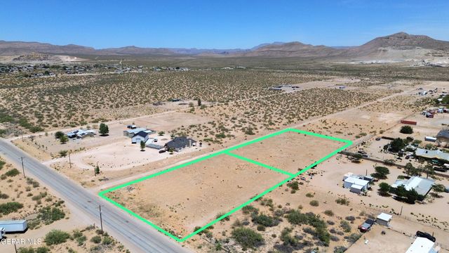 15426 Aurora Hickerson Street, El Paso, TX 79938