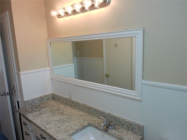 4929 Roxie Street, Haltom City, TX 76117