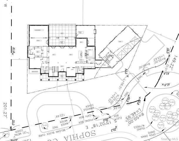 16 Sophia Court, Westhampton, NY 11977