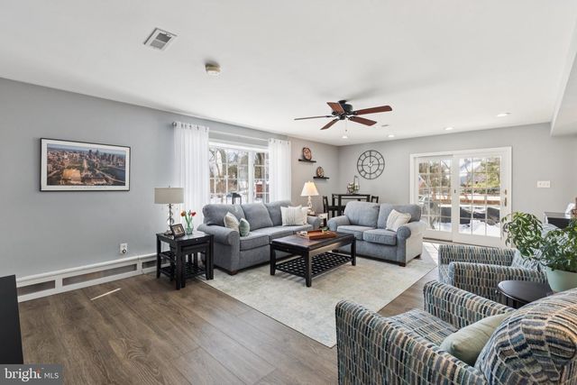 404 ENFIELD RD, Oreland, PA 19075