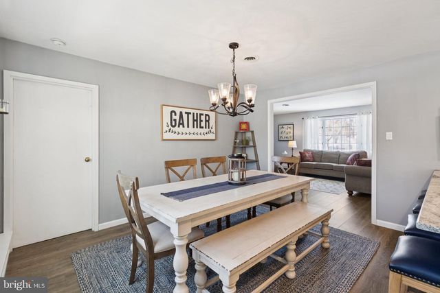 404 ENFIELD RD, Oreland, PA 19075