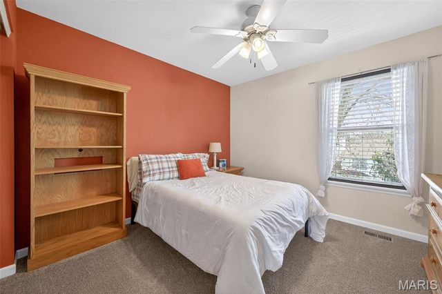 1334 Auburn Hills Dr Drive, St Charles, MO 63304