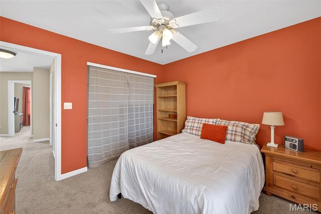 1334 Auburn Hills Dr Drive, St Charles, MO 63304