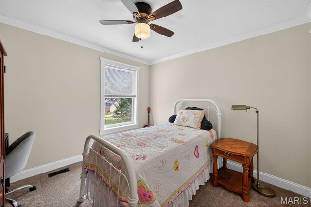 1334 Auburn Hills Dr Drive, St Charles, MO 63304