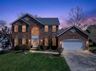 1334 Auburn Hills Dr Drive, St Charles, MO 63304