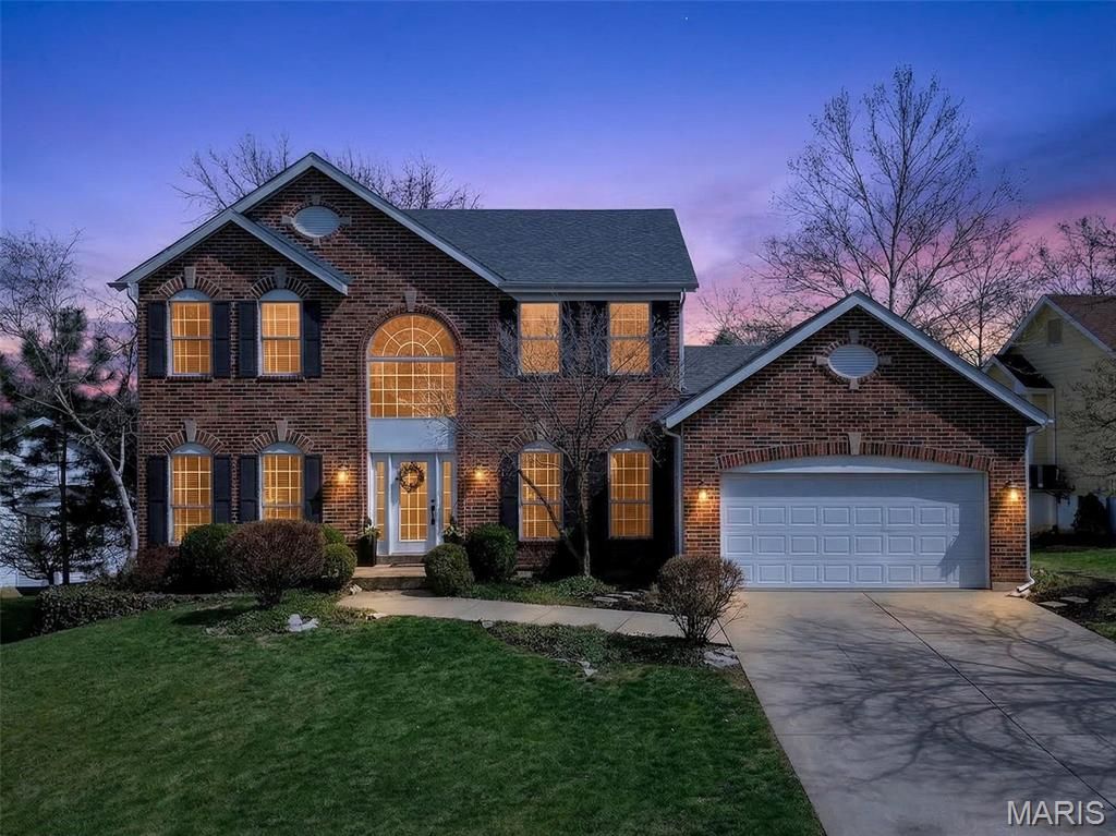 1334 Auburn Hills Dr Drive, St Charles, MO 63304