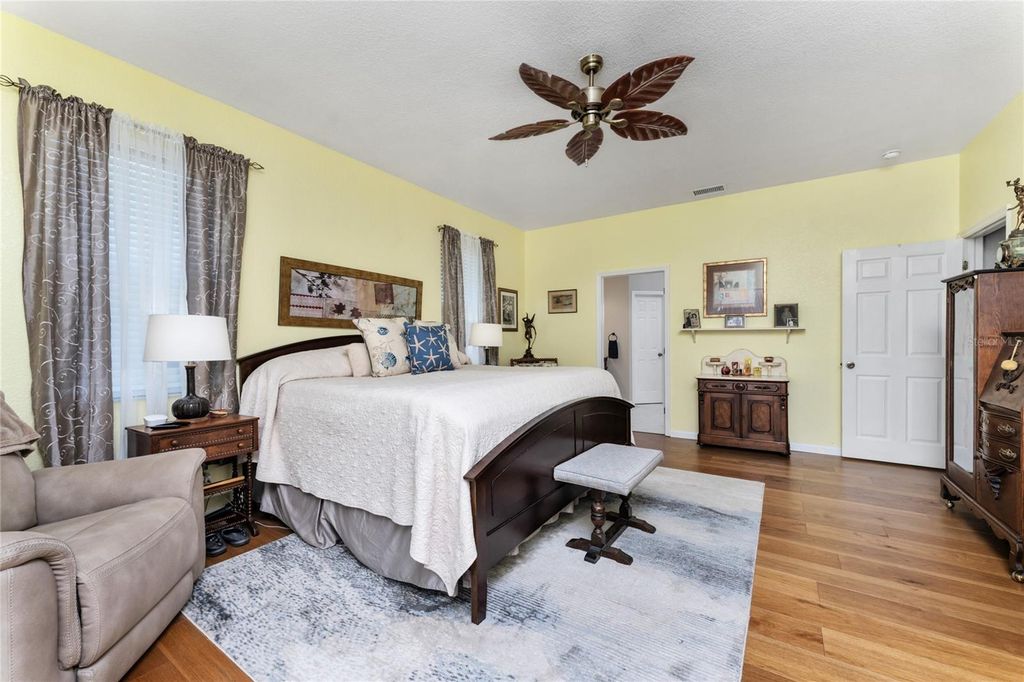 Image 22 of property listing at 15105 ALDAMA CIRCLE, Port Charlotte, FL 33981