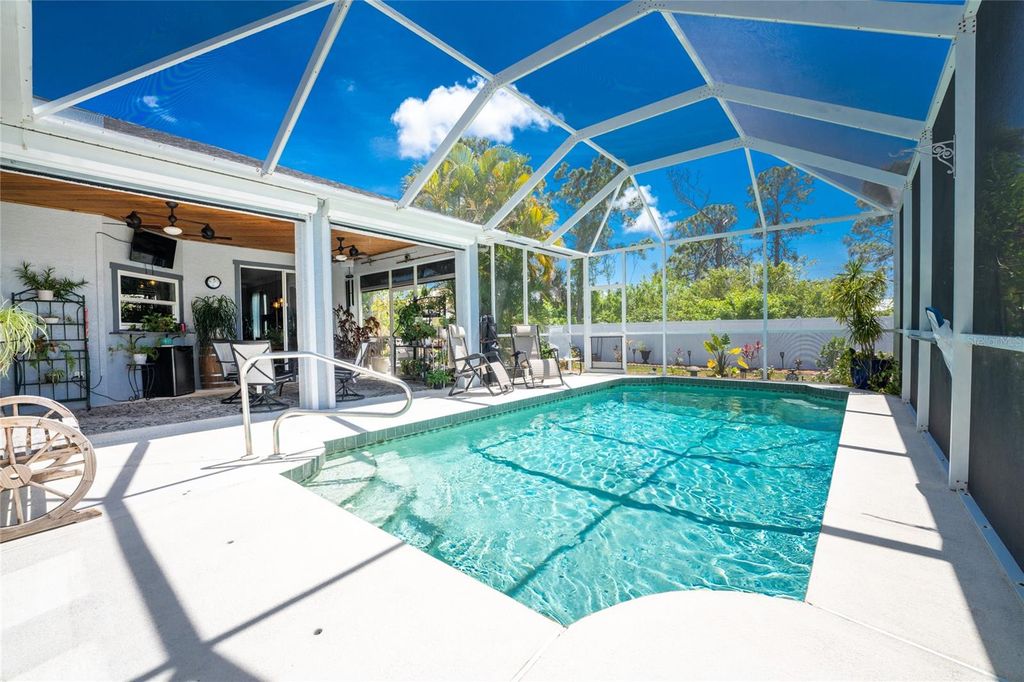 Image 46 of property listing at 15105 ALDAMA CIRCLE, Port Charlotte, FL 33981