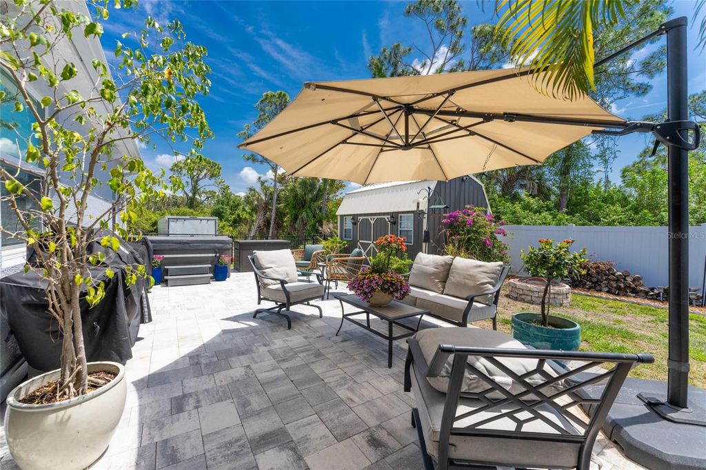 Image 49 of property listing at 15105 ALDAMA CIRCLE, Port Charlotte, FL 33981