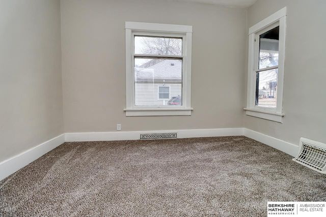 924 Plum Street, Lincoln, NE 68502