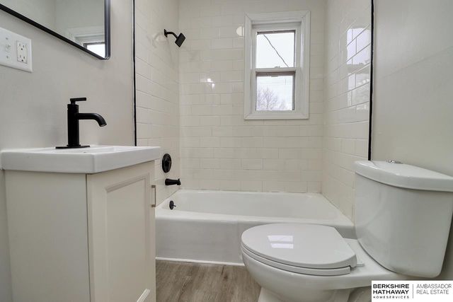 924 Plum Street, Lincoln, NE 68502