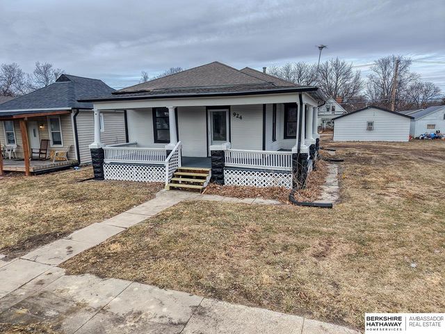 924 Plum Street, Lincoln, NE 68502