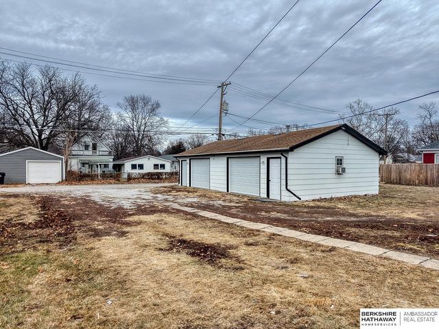 924 Plum Street, Lincoln, NE 68502