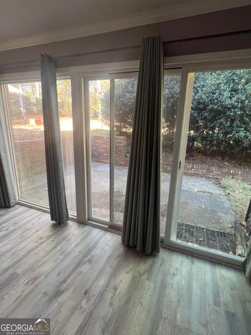 5633 Breezy Court SW, Lilburn, GA 30047