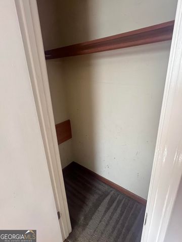 5633 Breezy Court SW, Lilburn, GA 30047