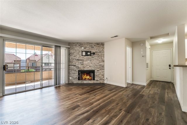 2200 South Fort Apache Road 2182, Las Vegas, NV 89117