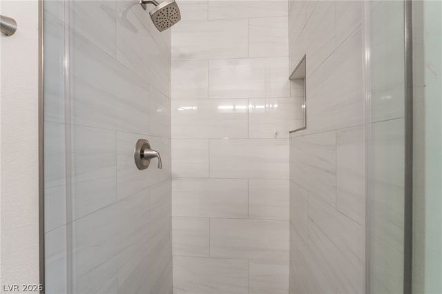 2200 South Fort Apache Road 2182, Las Vegas, NV 89117