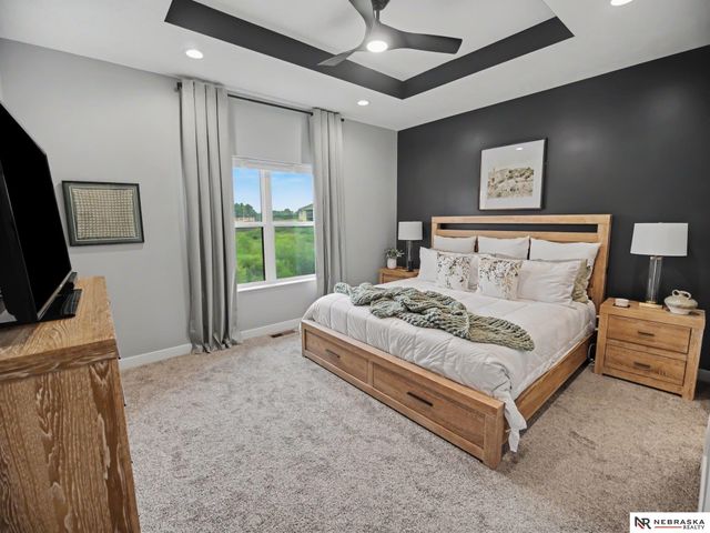 8010 Patrick Avenue, Lincoln, NE 68516