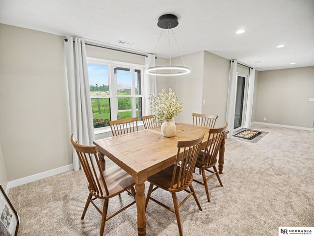 8010 Patrick Avenue, Lincoln, NE 68516