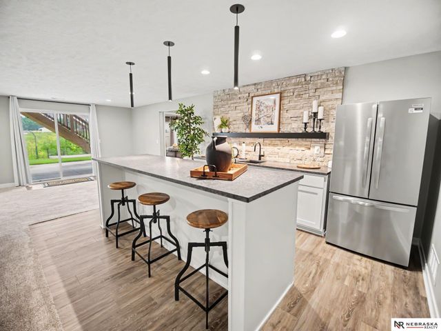 8010 Patrick Avenue, Lincoln, NE 68516