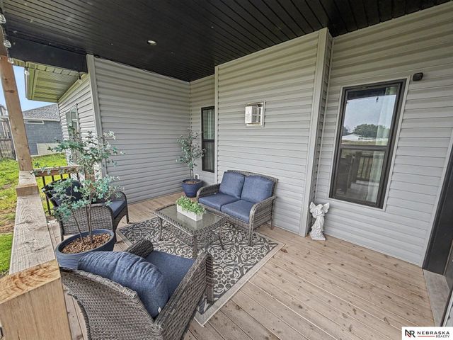 8010 Patrick Avenue, Lincoln, NE 68516
