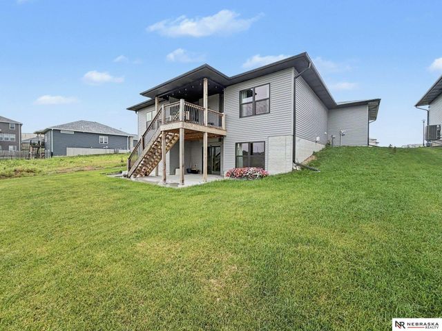 8010 Patrick Avenue, Lincoln, NE 68516