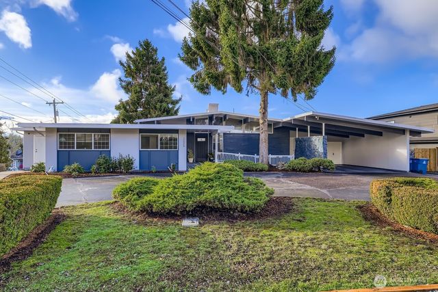 17926 73rd Avenue W, Edmonds, WA 98026