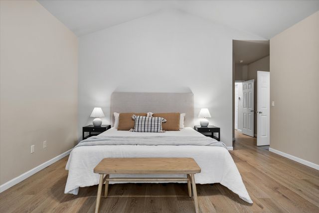 19563 Meadowbrook Drive, Bend, OR 97702