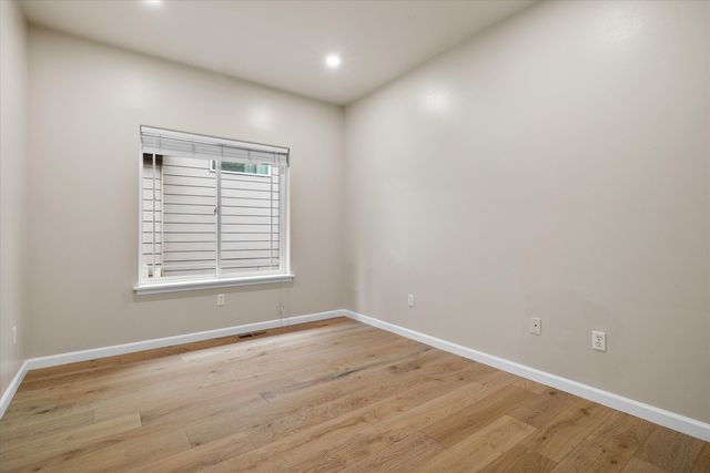 19563 Meadowbrook Drive, Bend, OR 97702