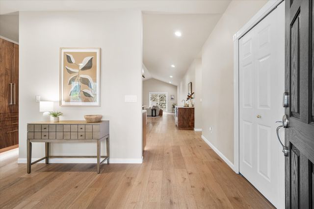 19563 Meadowbrook Drive, Bend, OR 97702